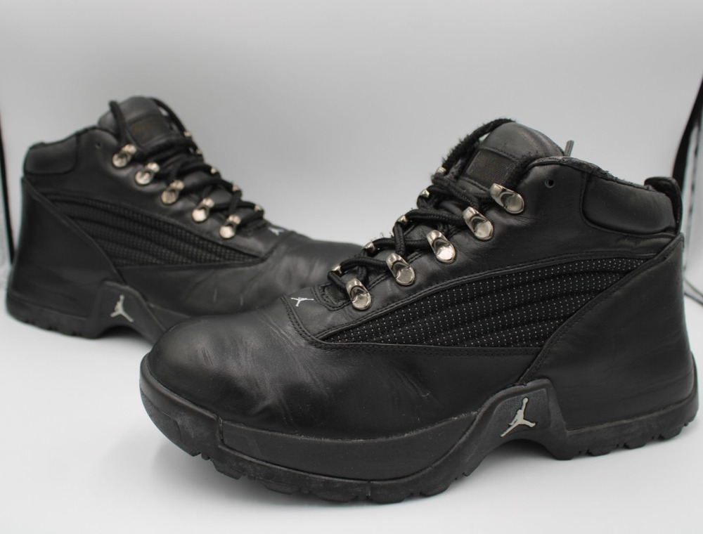 Size 9.5 - VTG Air Jordan DownTown Black Leather - 136092-001 '00